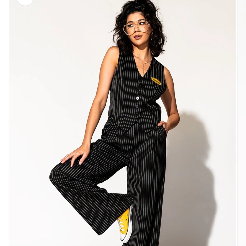 Black Pinstripe Women's trousers Dressed in LALA 💕🙌🏼